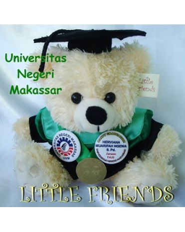 Boneka Wisuda Universitas Negeri Makassar (25 cm)